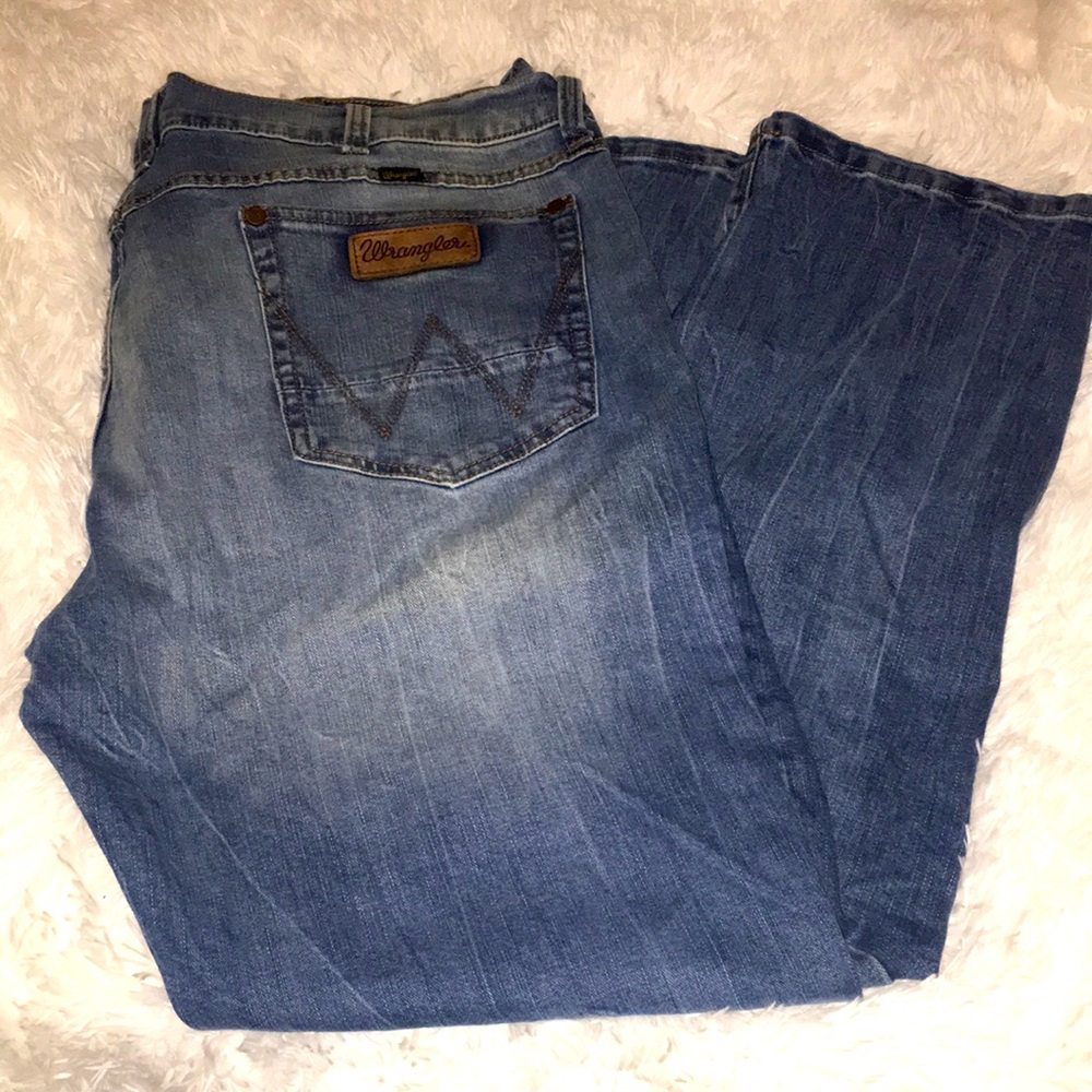 Men’s Wrangler Regular Straight 38 x 30 Jeans